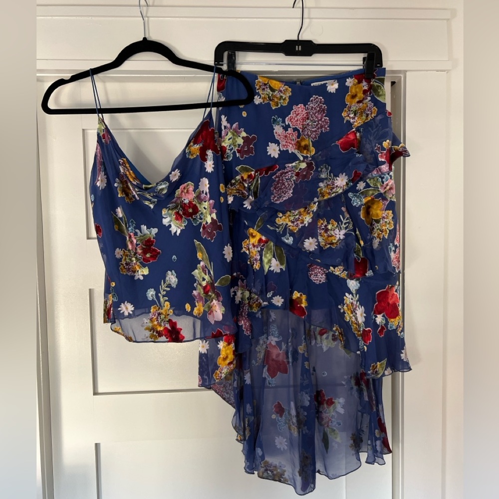 Alice + Olivia Flower Print Midi Skirt